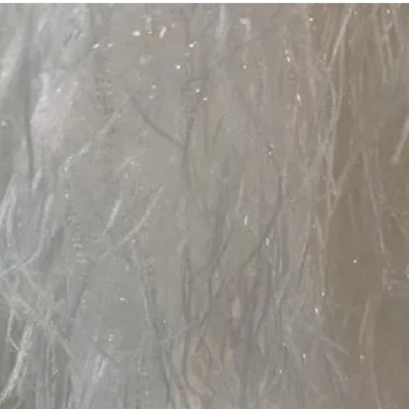 BCBGMAXAZRIA FEATHER SKIRT MINI DRESS IN WHITE - Picture 5 of 6